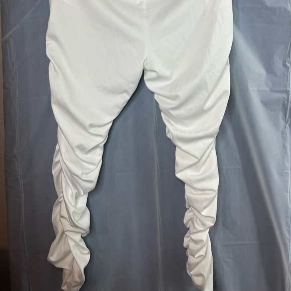 Womens 2 piece white set Size M top and trouser stacked scrunch pants - Picture 6 of 6
